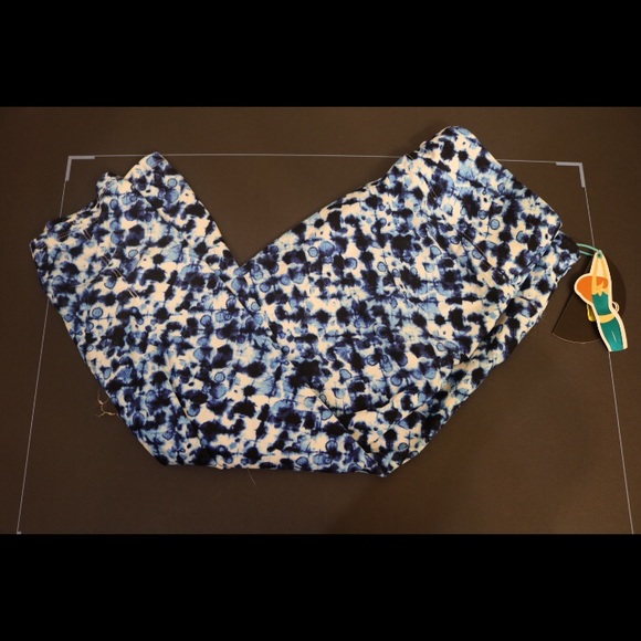 New W Tags ruched Capri spandex leggings tights S - Picture 6 of 8